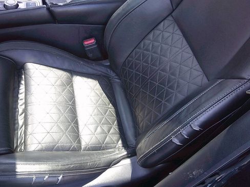 Used 2017 Nissan Maxima Platinum image 7