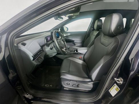 Used 2023 Volkswagen ID.4 Pro S AWD/4WD image 13