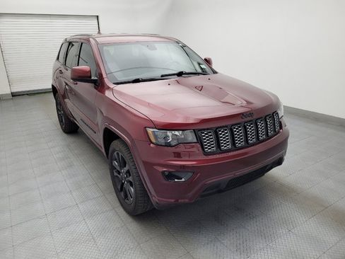 Used 2021 Jeep Grand Cherokee Laredo X image 13