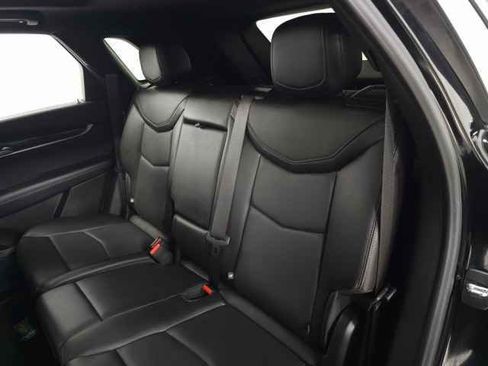 Certified 2022 Cadillac XT5 Premium Luxury w/ Technology Package image 41