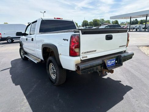 Used 2004 Chevrolet Silverado 2500 LT AWD/4WD image 6
