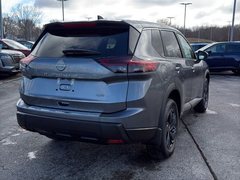 New 2026 Nissan Rogue SV AWD/4WD image 5