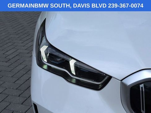 Certified 2024 BMW 530i w/ Premium Package RWD image 11