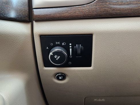 Used 2014 Jeep Grand Cherokee Laredo w/ Quick Order Package 23E AWD/4WD image 24