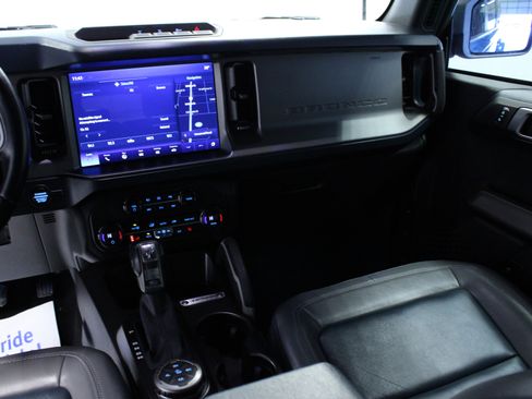 Used 2023 Ford Bronco Outer Banks image 19