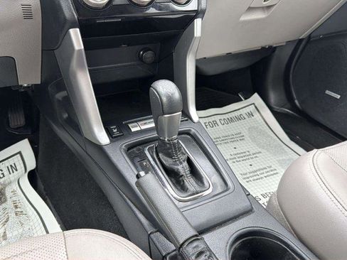 Used 2016 Subaru Forester 2.5i Touring w/ Eyesight & Navigation System image 23