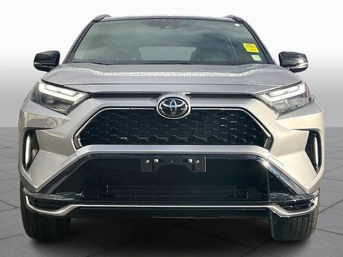 Used 2025 Toyota RAV4 XSE image 3