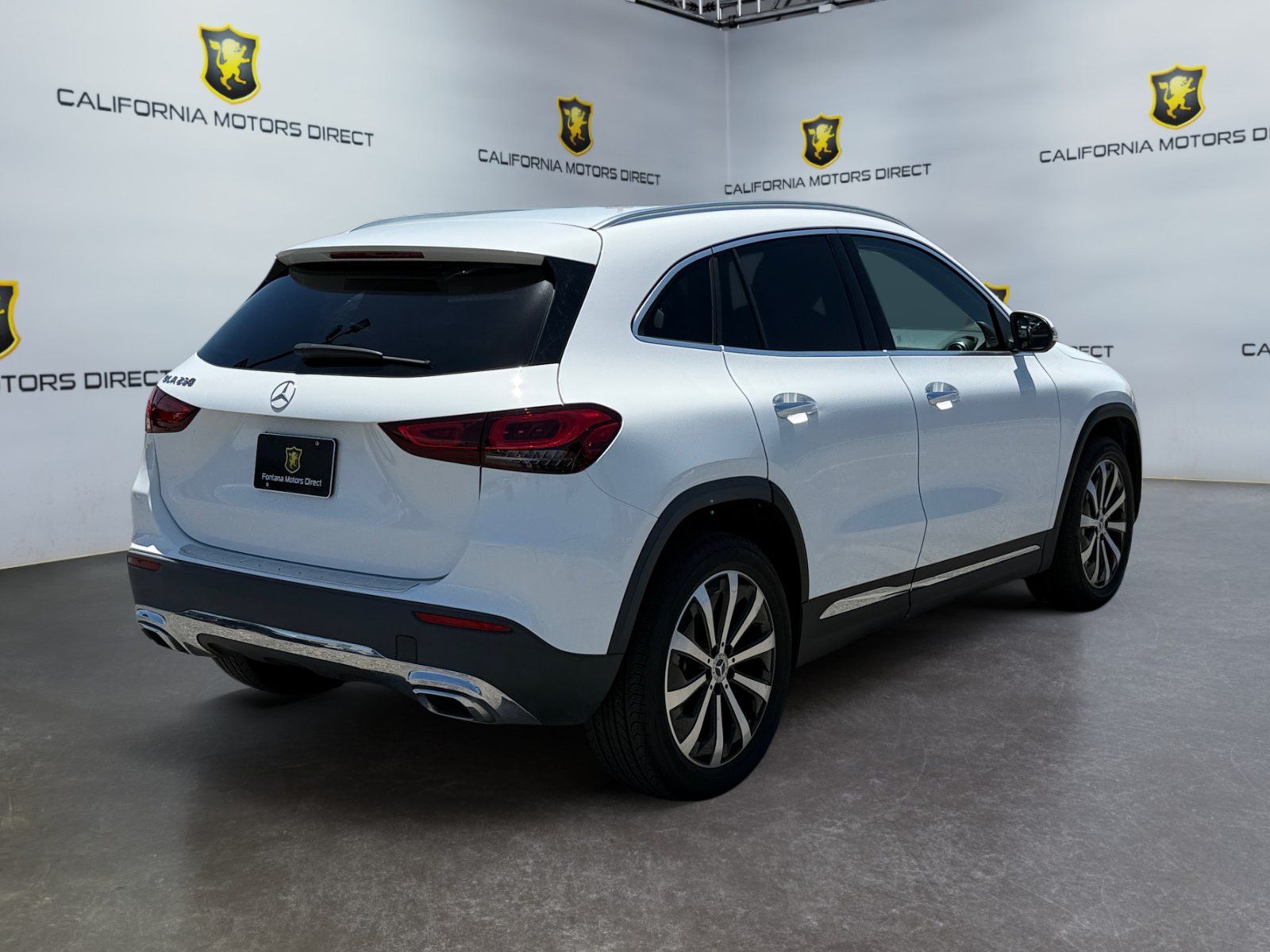 Used 2023 Mercedes-Benz GLA 250 w/ Premium Package image 5