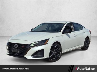 Used 2024 Nissan Altima 2.5 SR
