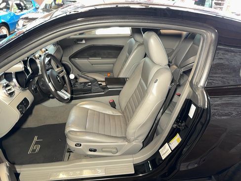 Used 2008 Ford Mustang GT Premium RWD image 14