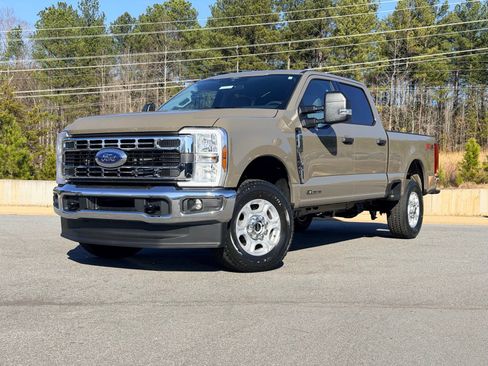 New 2026 Ford F250 XLT w/ FX4 Off-Road Package AWD/4WD image 1