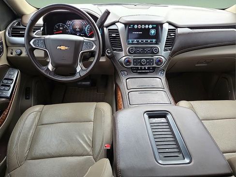 Used 2017 Chevrolet Tahoe Premier AWD/4WD image 15