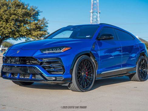 Used 2019 Lamborghini Urus image 14