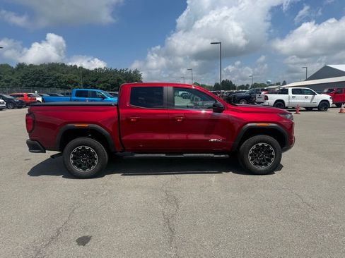 Used 2026 GMC Canyon AT4 w/ Technology Plus Package AWD/4WD image 5
