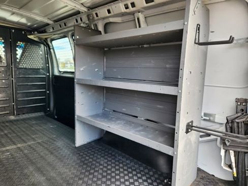 Used 2019 Chevrolet Express 2500 w/ Driver Convenience Package RWD image 30