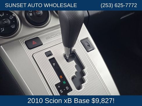 Used 2010 Scion xB FWD image 33