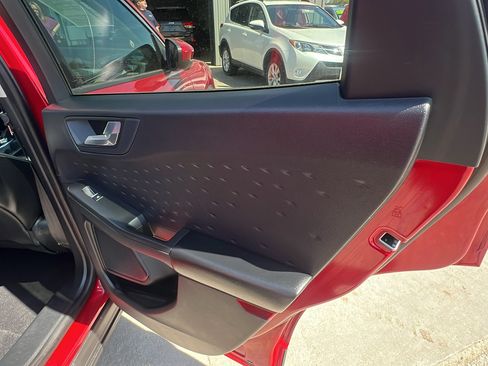 Used 2020 Ford Escape SEL AWD/4WD image 14