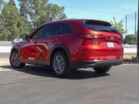 Used 2024 MAZDA CX-90 Plug-In Hybrid w/ Preferred image 8