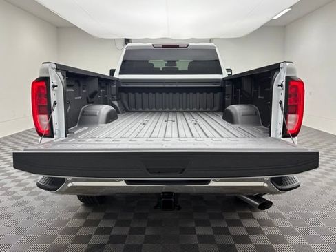 New 2026 GMC Sierra 2500 Pro w/ 1SA Pro Safety Plus Package AWD/4WD image 8