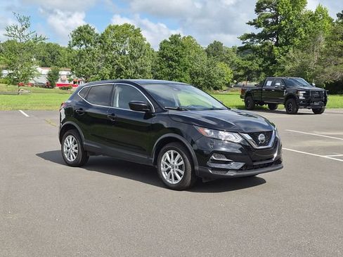 Used 2021 Nissan Rogue Sport S FWD image 15