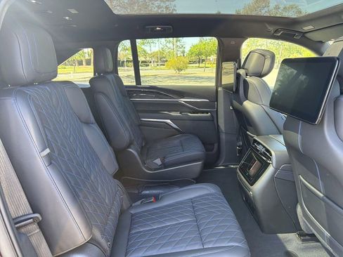 Used 2026 Cadillac Escalade IQ Sport 1 AWD/4WD image 32