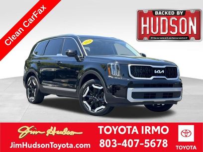 Used 2024 Kia Telluride EX w/ EX Captain's Chair Package
