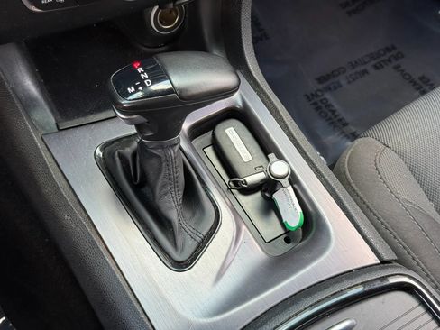 Used 2017 Dodge Charger R/T RWD image 23