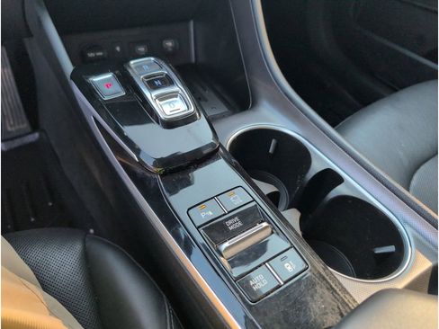 Used 2021 Hyundai Sonata Limited image 18