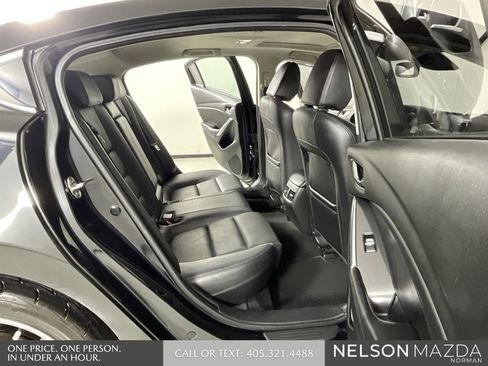 Used 2016 MAZDA MAZDA6 Touring w/ Touring Technology Package image 16