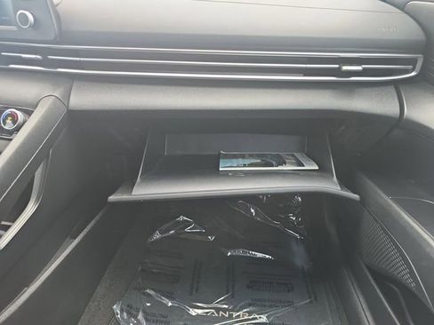 Used 2022 Hyundai Elantra SEL w/ Cargo Package image 26