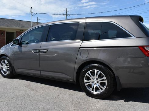 Used 2013 Honda Odyssey EX-L image 32