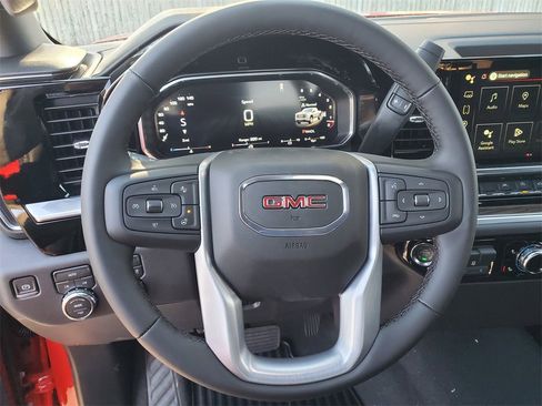 New 2026 GMC Sierra 1500 Elevation image 12