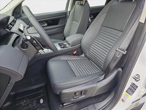 New 2025 Land Rover Discovery Sport S image 15