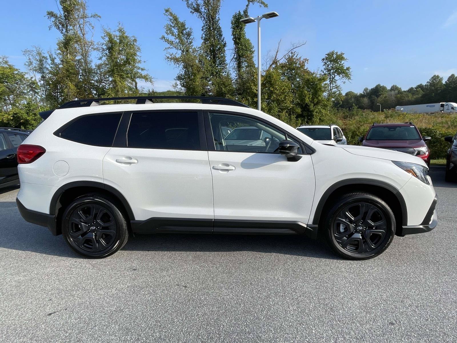 Certified 2026 Subaru Ascent Bronze Edition w/ Onyx Package AWD/4WD image 29