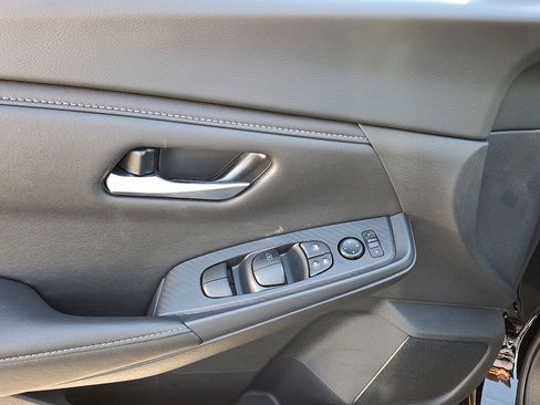 New 2025 Nissan Sentra SV w/ All-Weather Package image 8