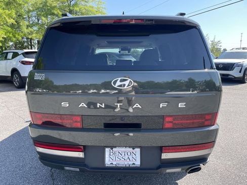 Used 2024 Hyundai Santa Fe Limited FWD image 4