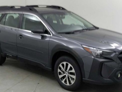 New 2025 Subaru Outback image 2