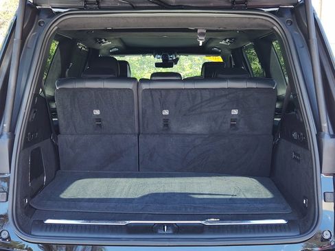 Certified 2025 Jeep Grand Wagoneer Series II Obsidian w/ Quick Order Packagew 28T AWD/4WD image 9