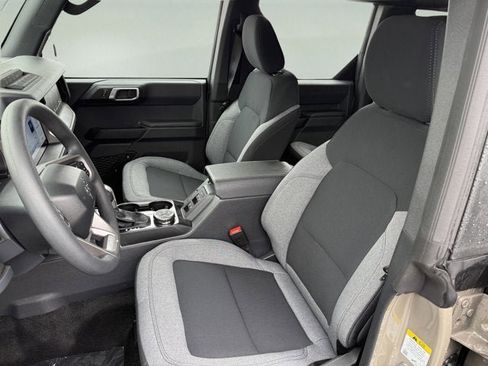 New 2026 Ford Bronco 4-Door w/ Sasquatch Package image 9