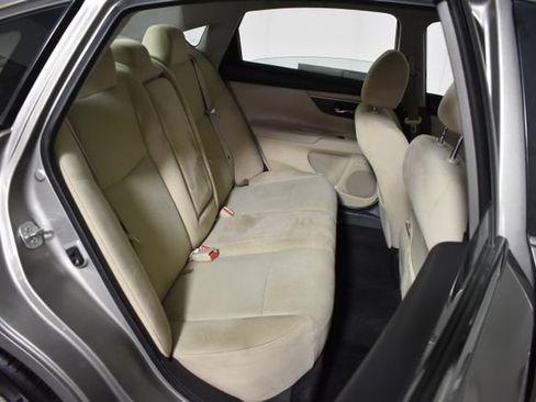 Used 2015 Nissan Altima 2.5 SV w/ Convenience Package FWD image 30