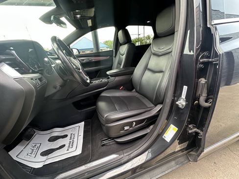 Used 2020 Cadillac XT5 Luxury FWD image 10