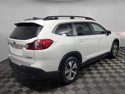 Used 2020 Subaru Ascent Premium w/ Convenience Package image 4