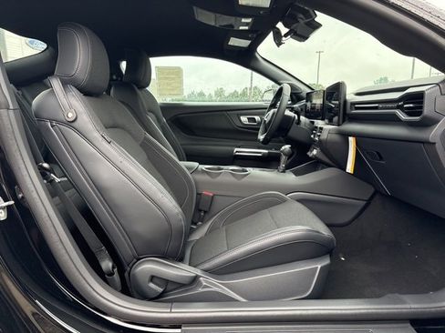 New 2025 Ford Mustang Coupe image 24