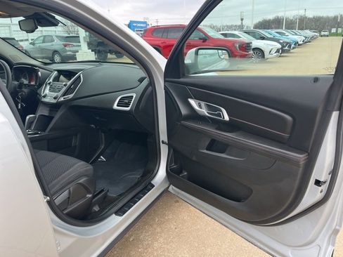 Used 2014 GMC Terrain SLE image 47