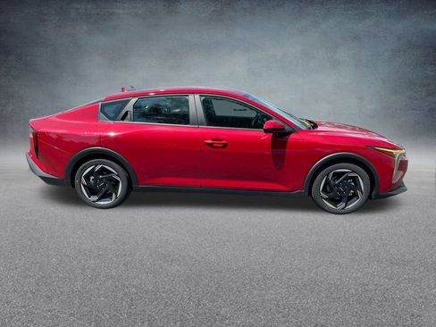 New 2025 Kia K4 EX image 32