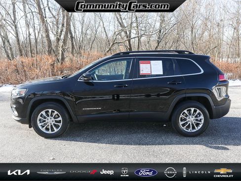Used 2022 Jeep Cherokee Latitude Lux image 3
