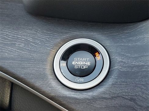 New 2025 Jeep Grand Cherokee L Limited w/ Trailer Tow Package image 25