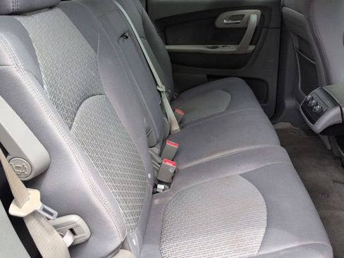 Used 2012 Chevrolet Traverse LS FWD image 25