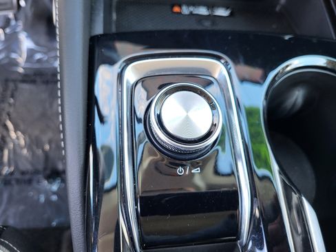 Certified 2025 Buick Envision Sport Touring image 27