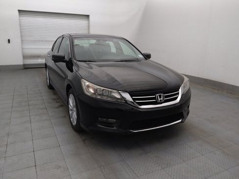 Used 2015 Honda Accord Touring image 13